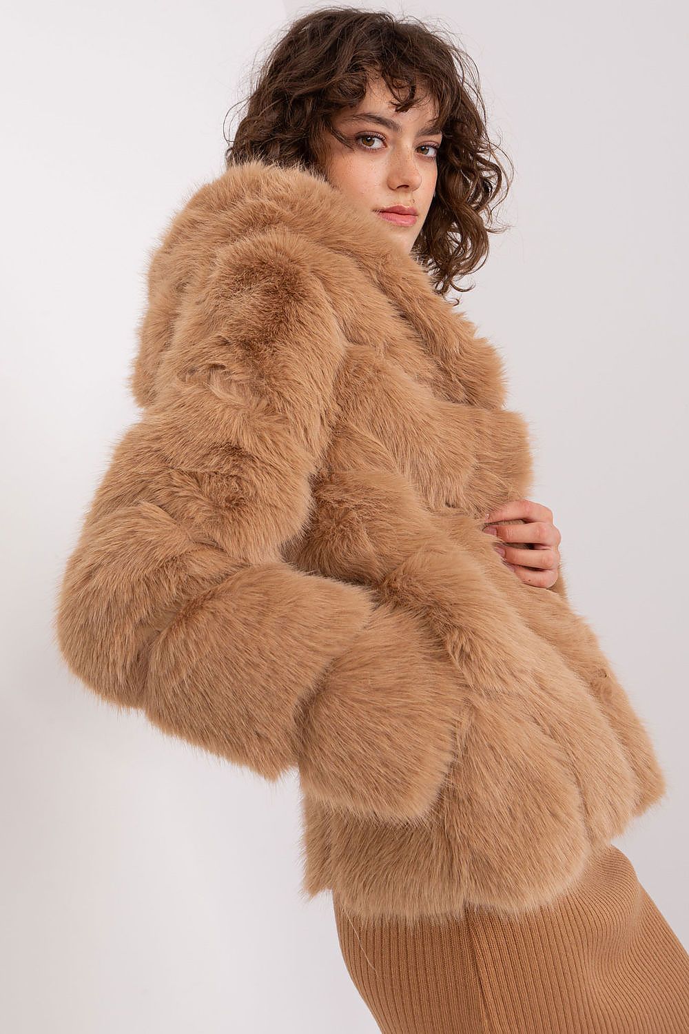  Veste model 188848 AT 