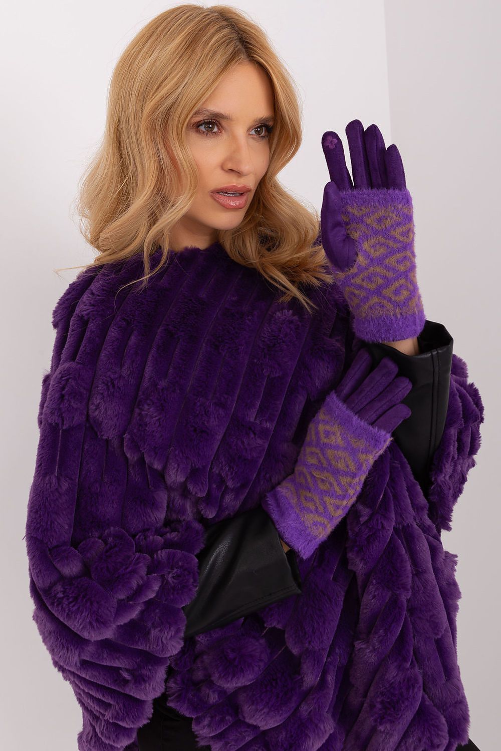  Gants model 190817 AT 