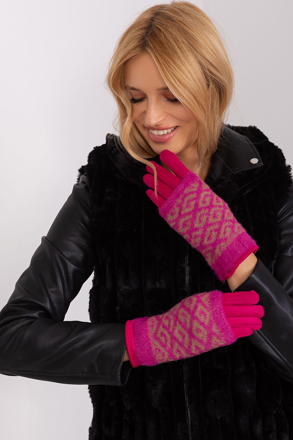  Gants model 190819 AT 