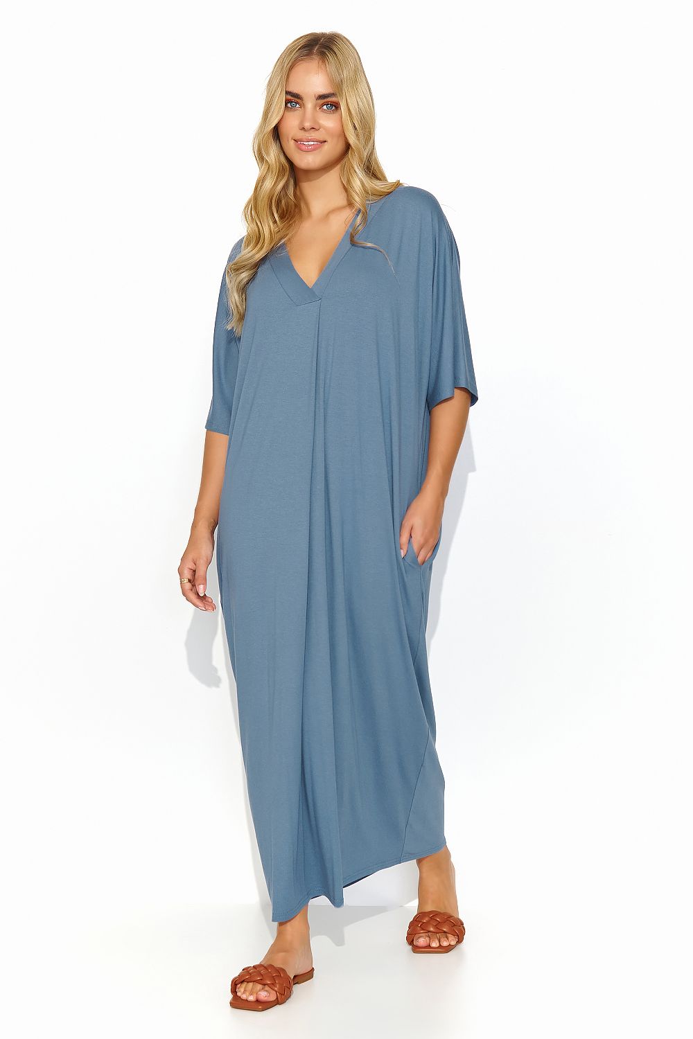  Robe de jour model 193057 Makadamia 