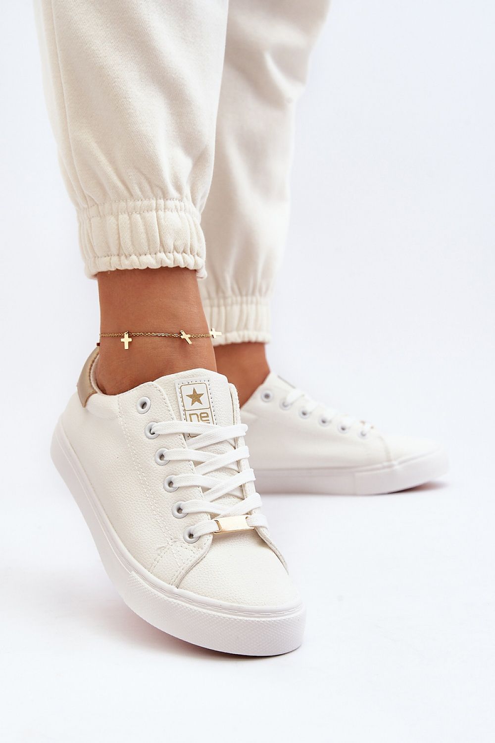  Baskets model 193538 Step in style 