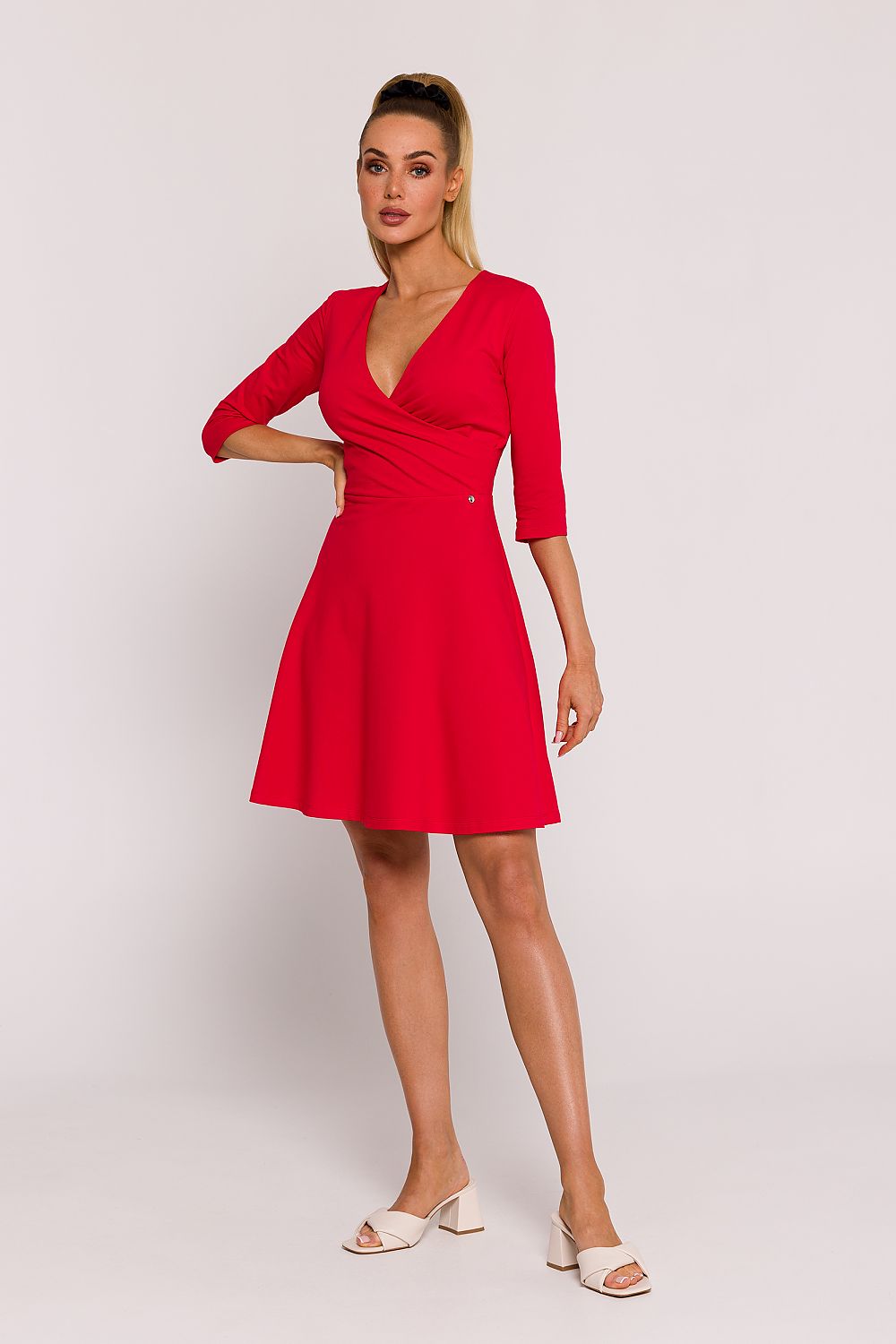  Robe de jour model 193571 Moe 