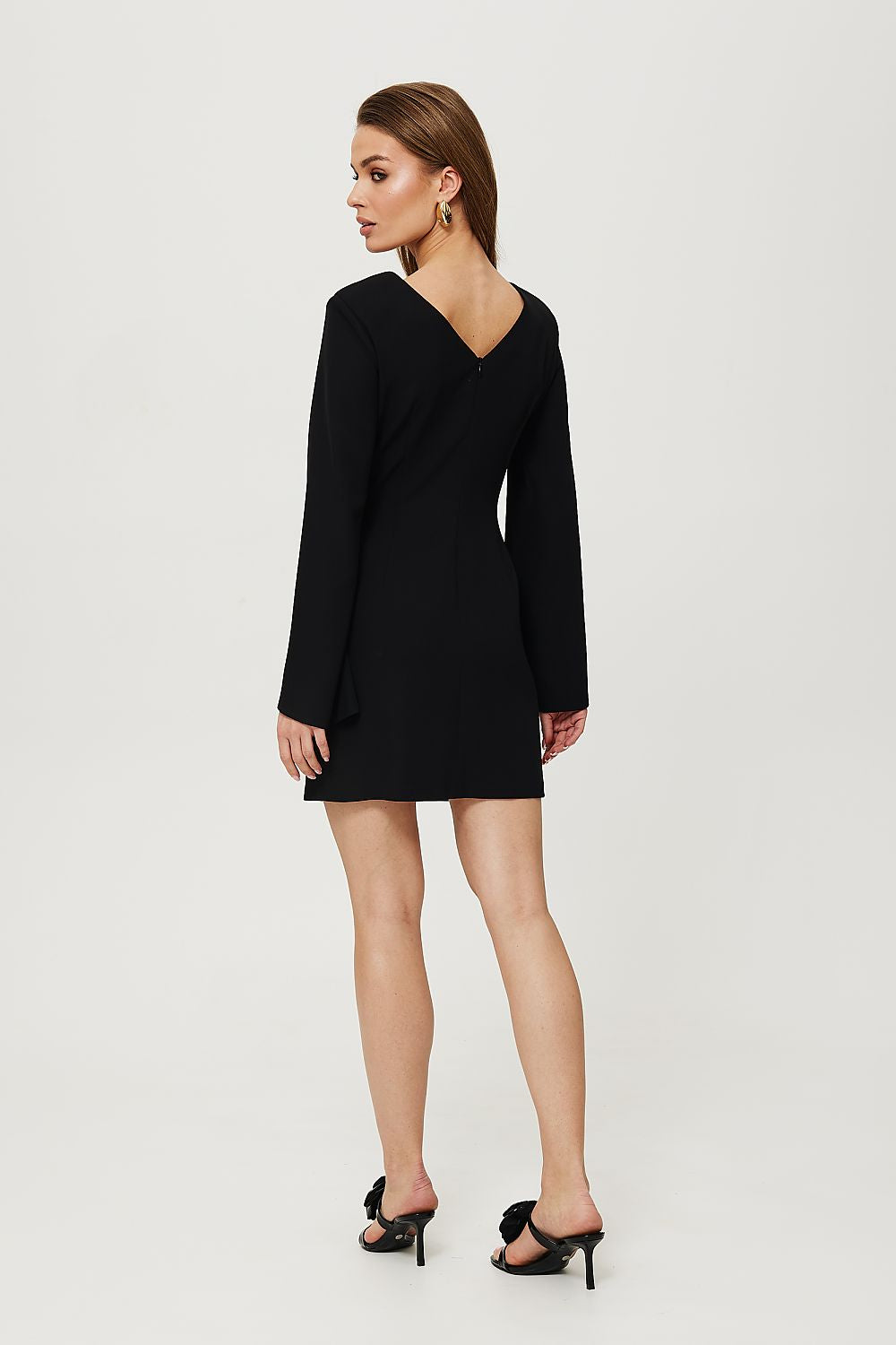  Robe de cocktail model 193976 Makover 