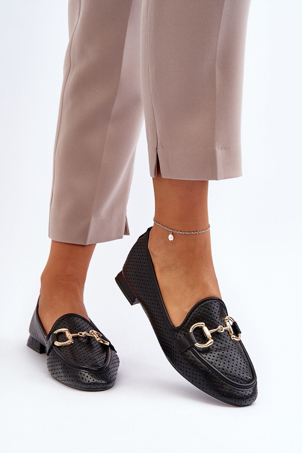  Moccasins model 194165 Step in style 