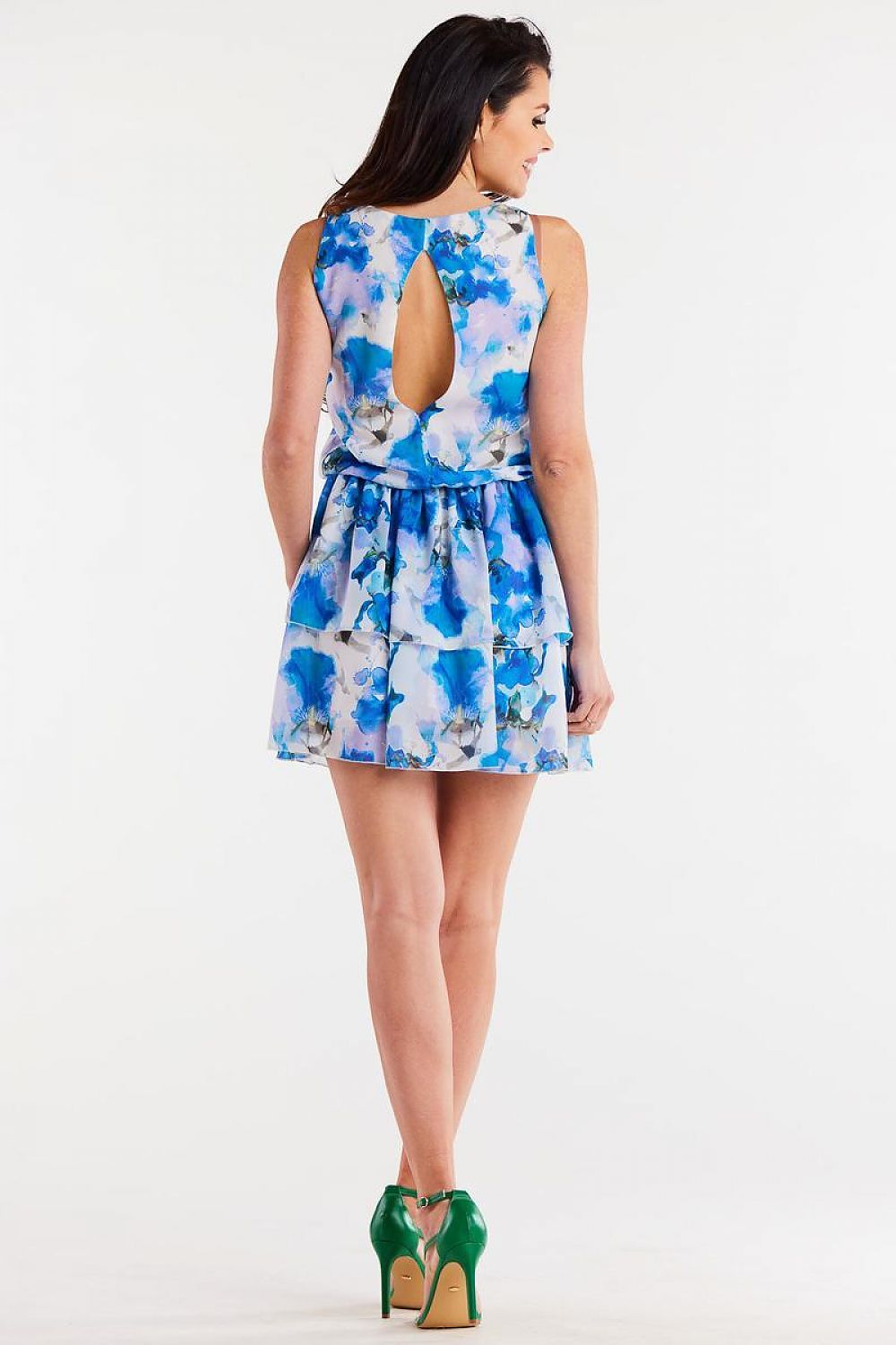  Robe de jour model 196726 awama 