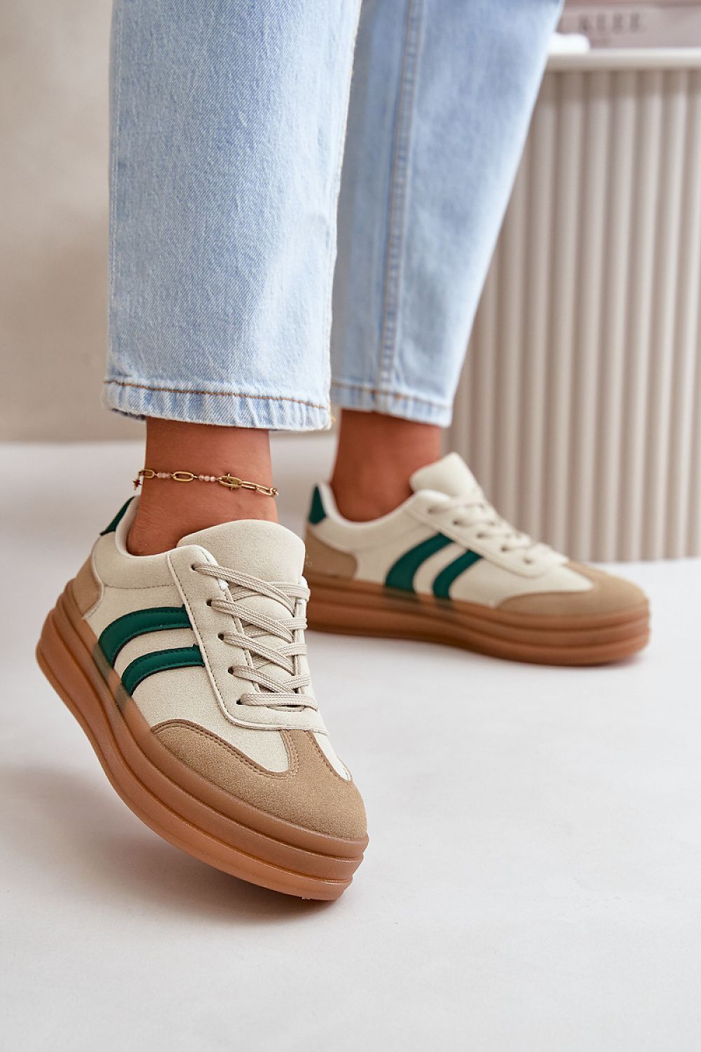  Baskets à plateforme model 199173 Step in style 
