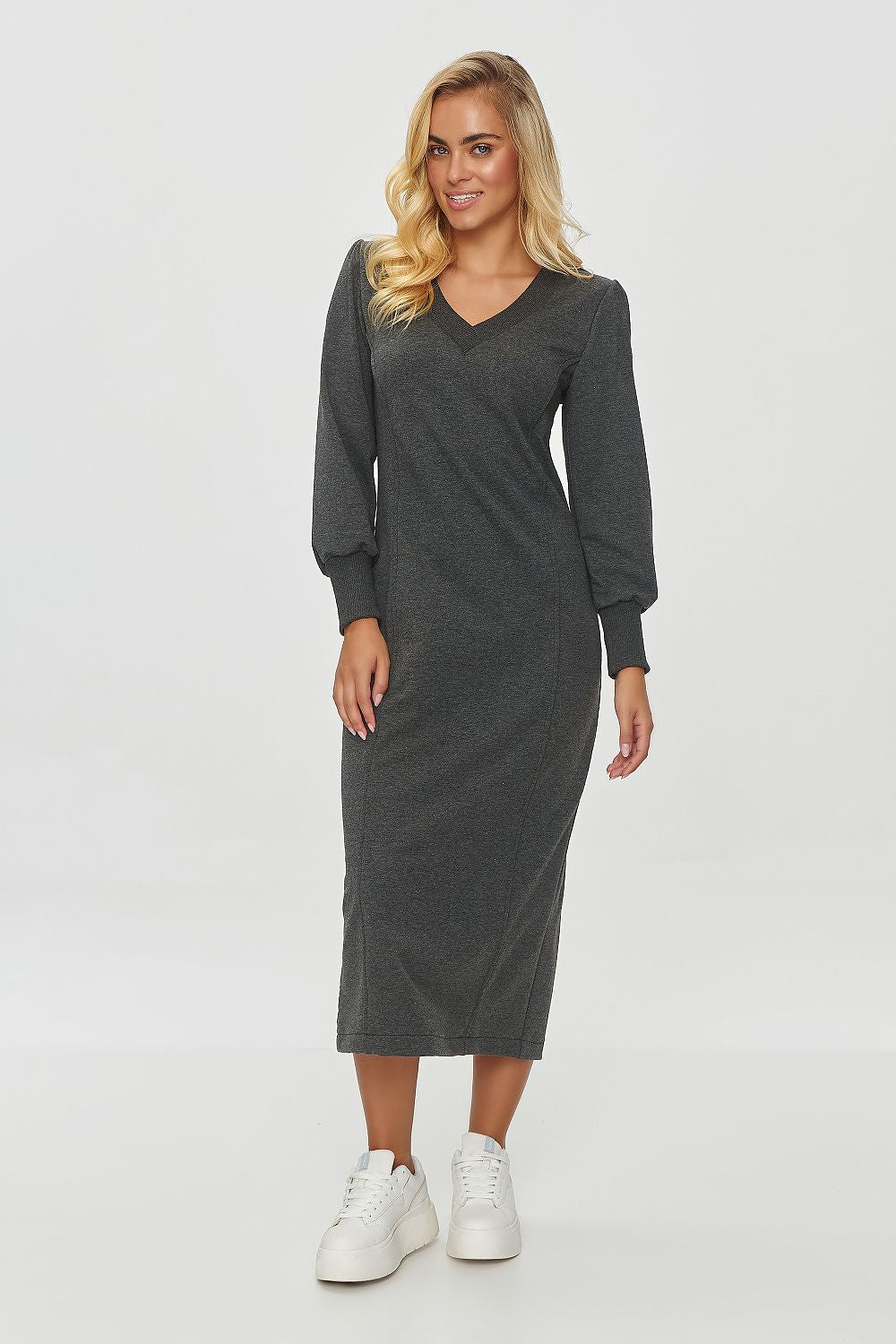  Robe de jour model 200056 Makadamia 