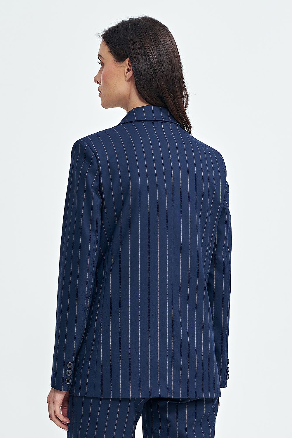  Veste model 200396 Nife 
