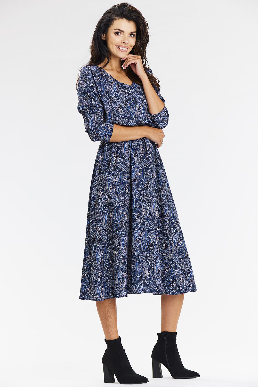  Robe de jour model 200593 awama 