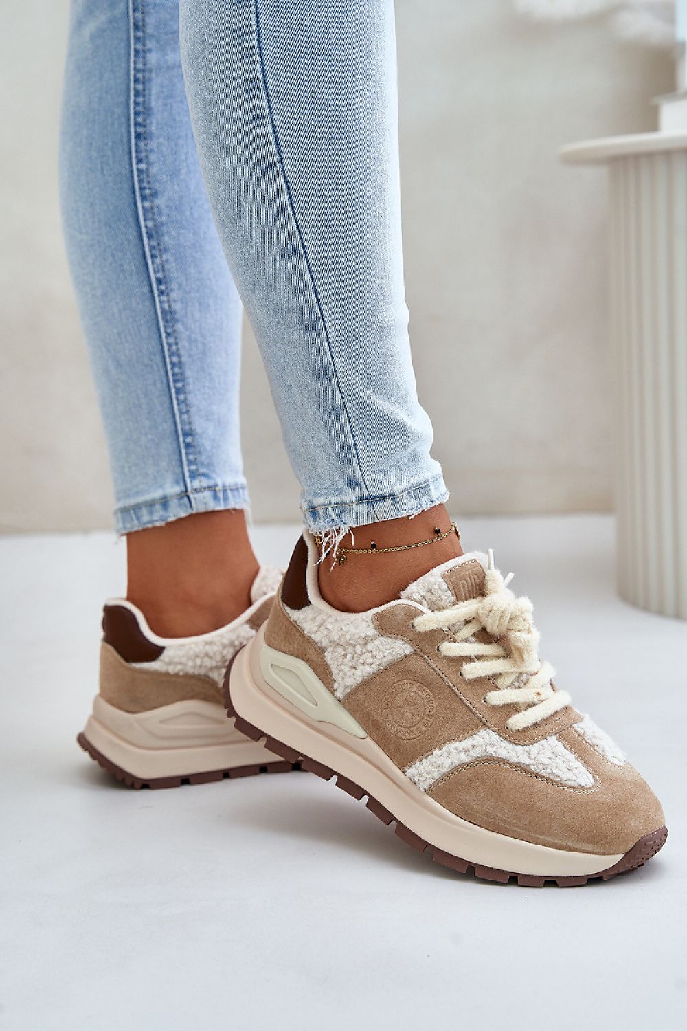  Baskets à plateforme model 201706 Step in style 