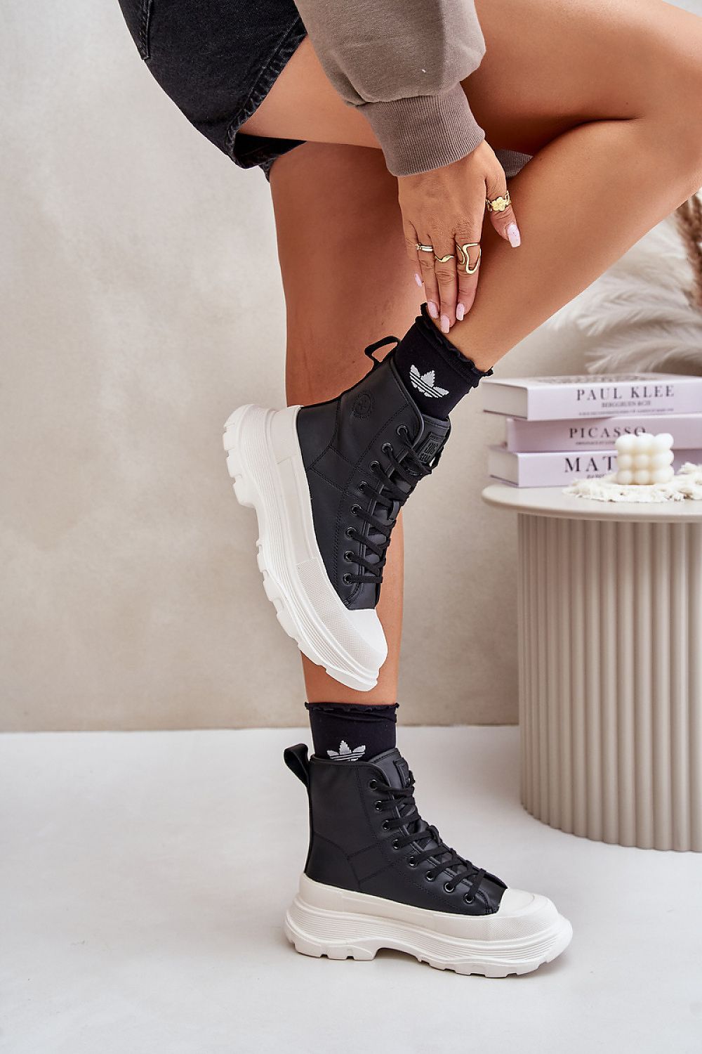  Baskets model 202229 Step in style 
