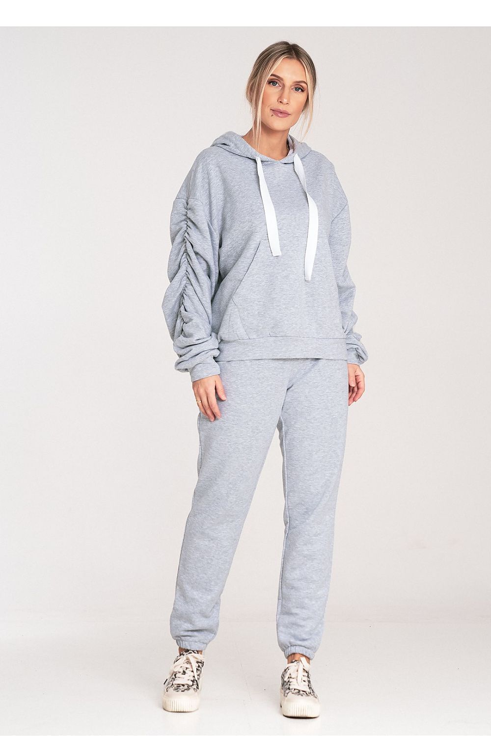  Pantalon survêtement model 203129 Figl 