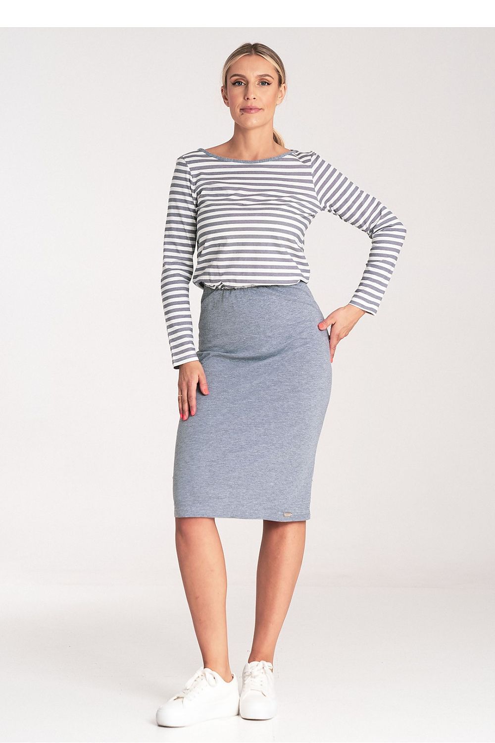  Robe de jour model 203148 Figl 