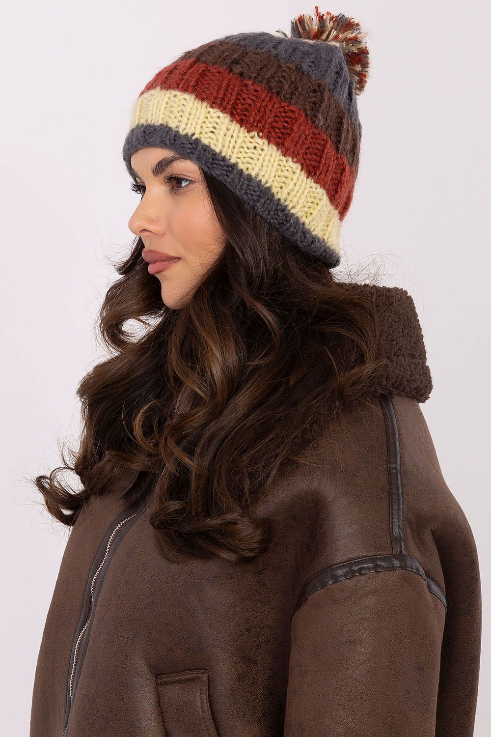  Bonnet model 203835 AT 