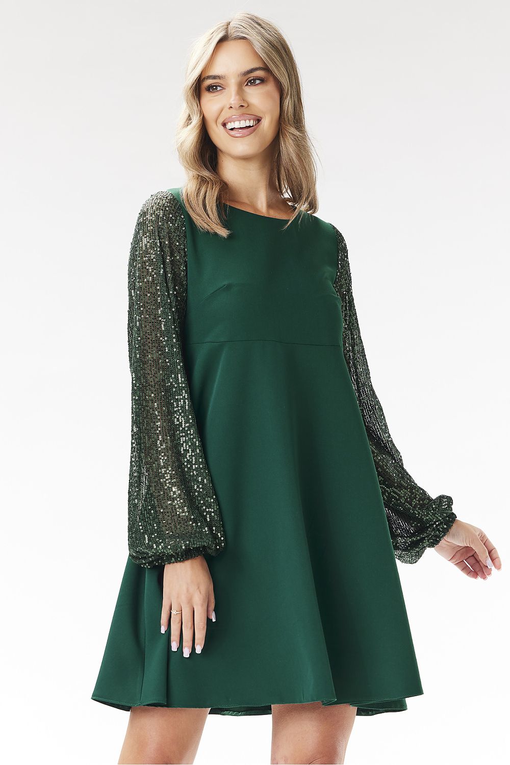  Robe de soirée model 204270 awama 