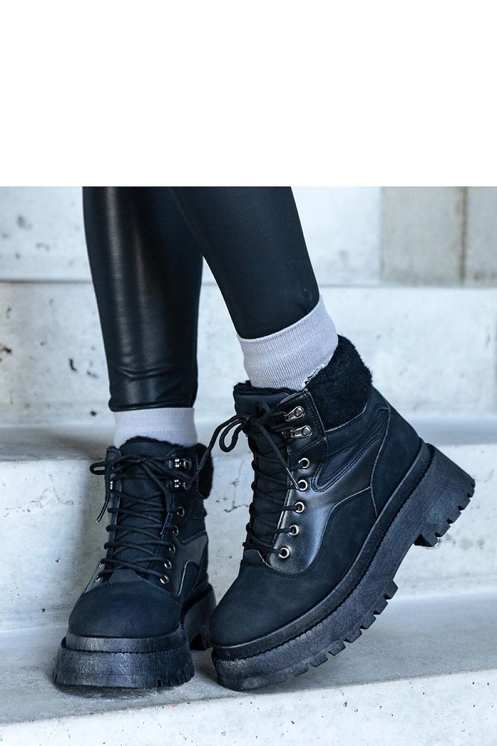  Bottes model 204570 Solea 
