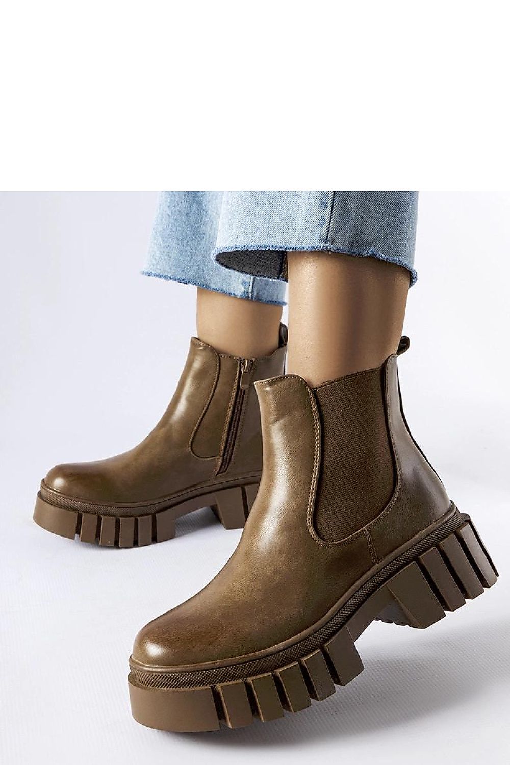  Bottes model 204619 Solea 