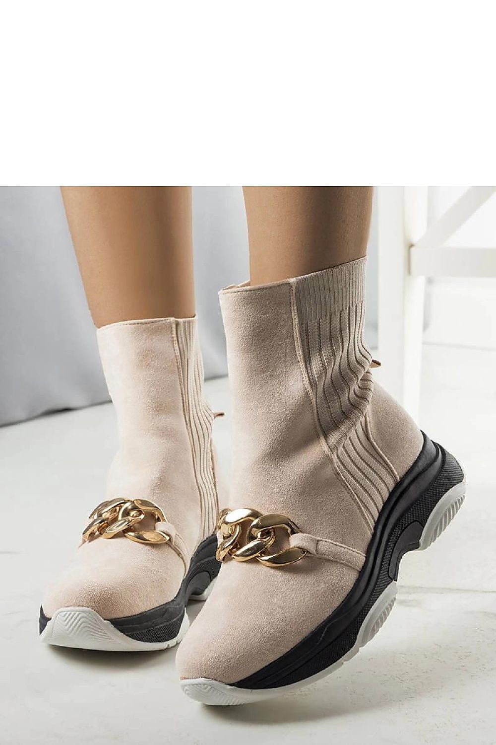  Bottes model 204845 Solea 