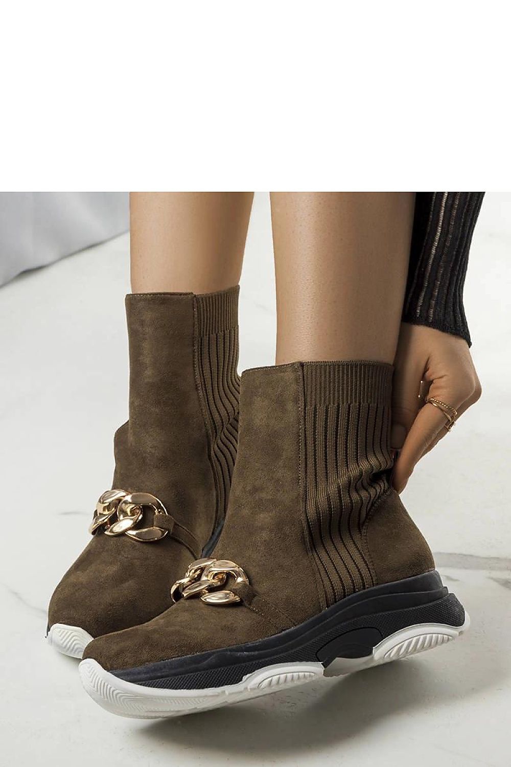 Bottes model 204846 Solea 