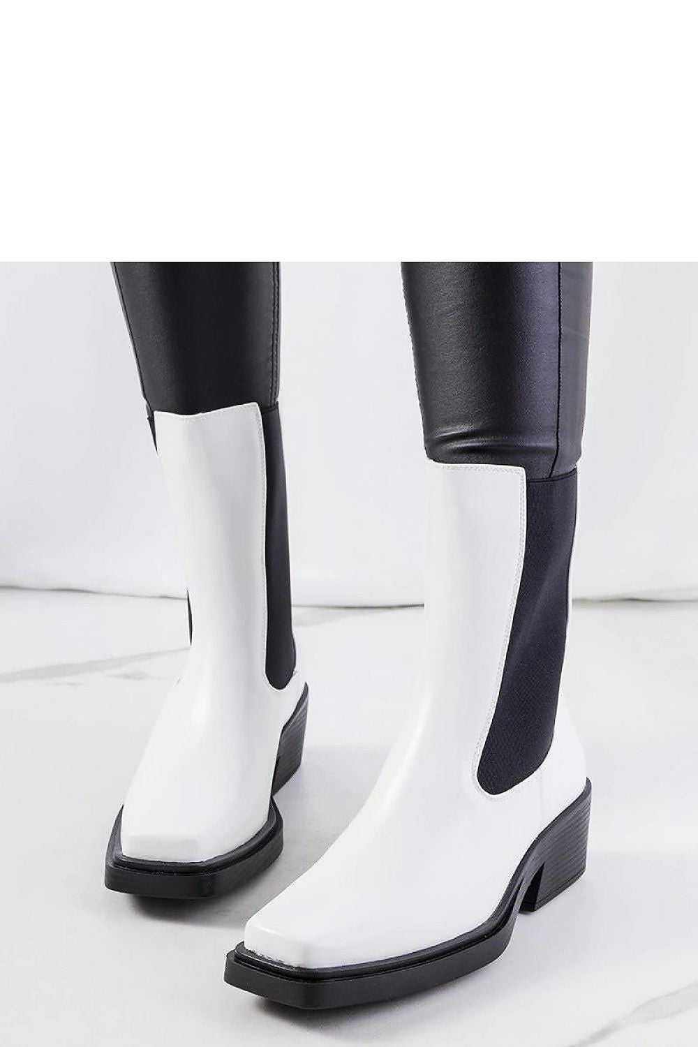  Bottes model 205158 Solea 