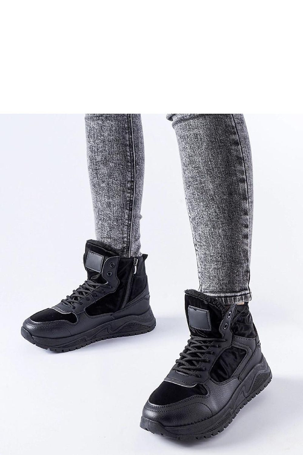  Bottes model 205825 Solea 