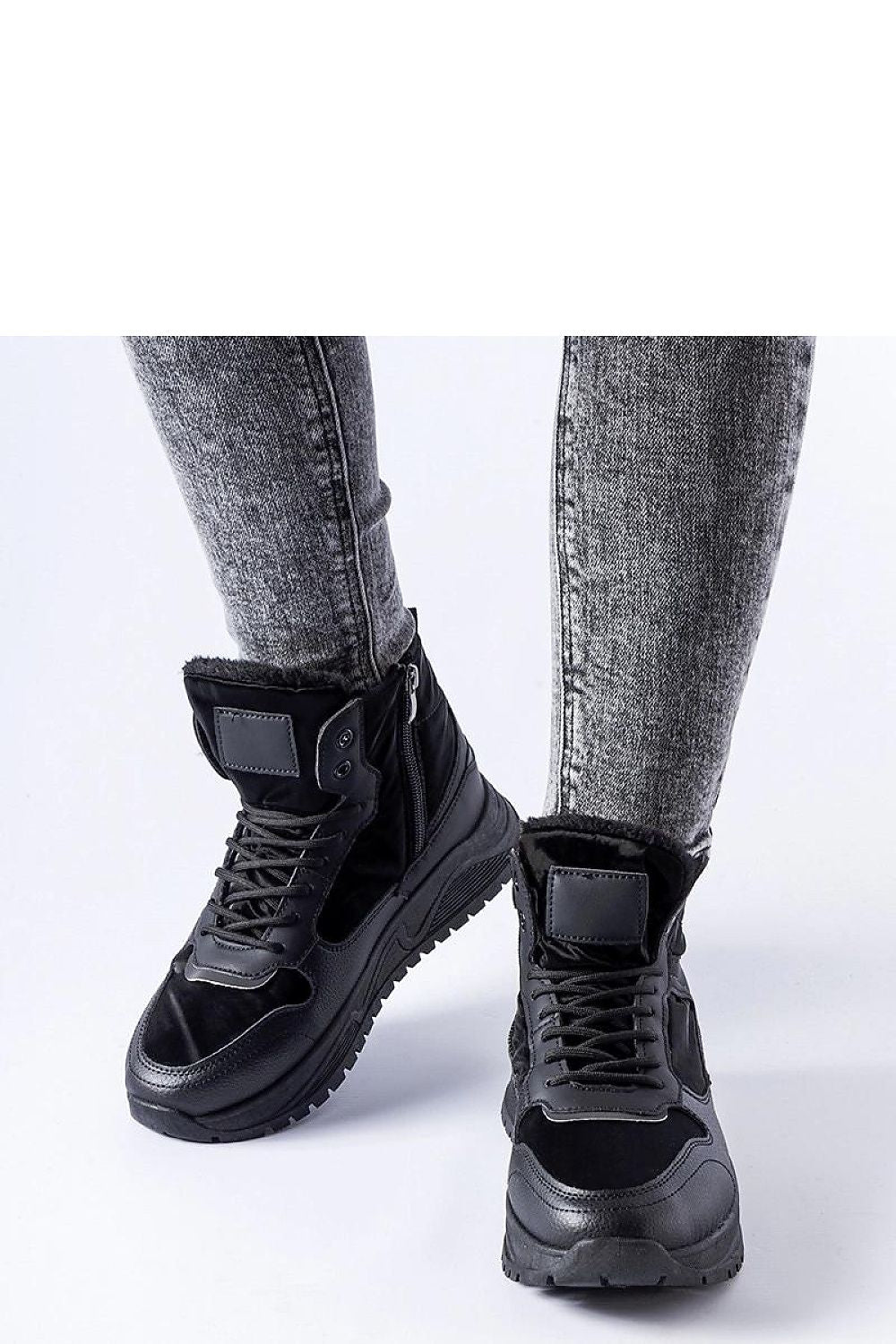  Bottes model 205825 Solea 