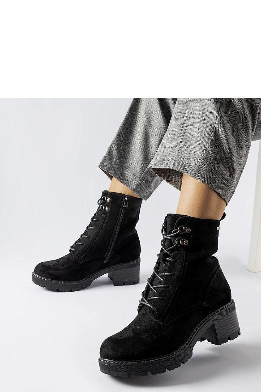  Bottes model 205852 Solea 