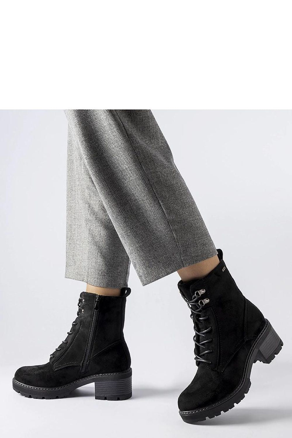  Bottes model 205852 Solea 