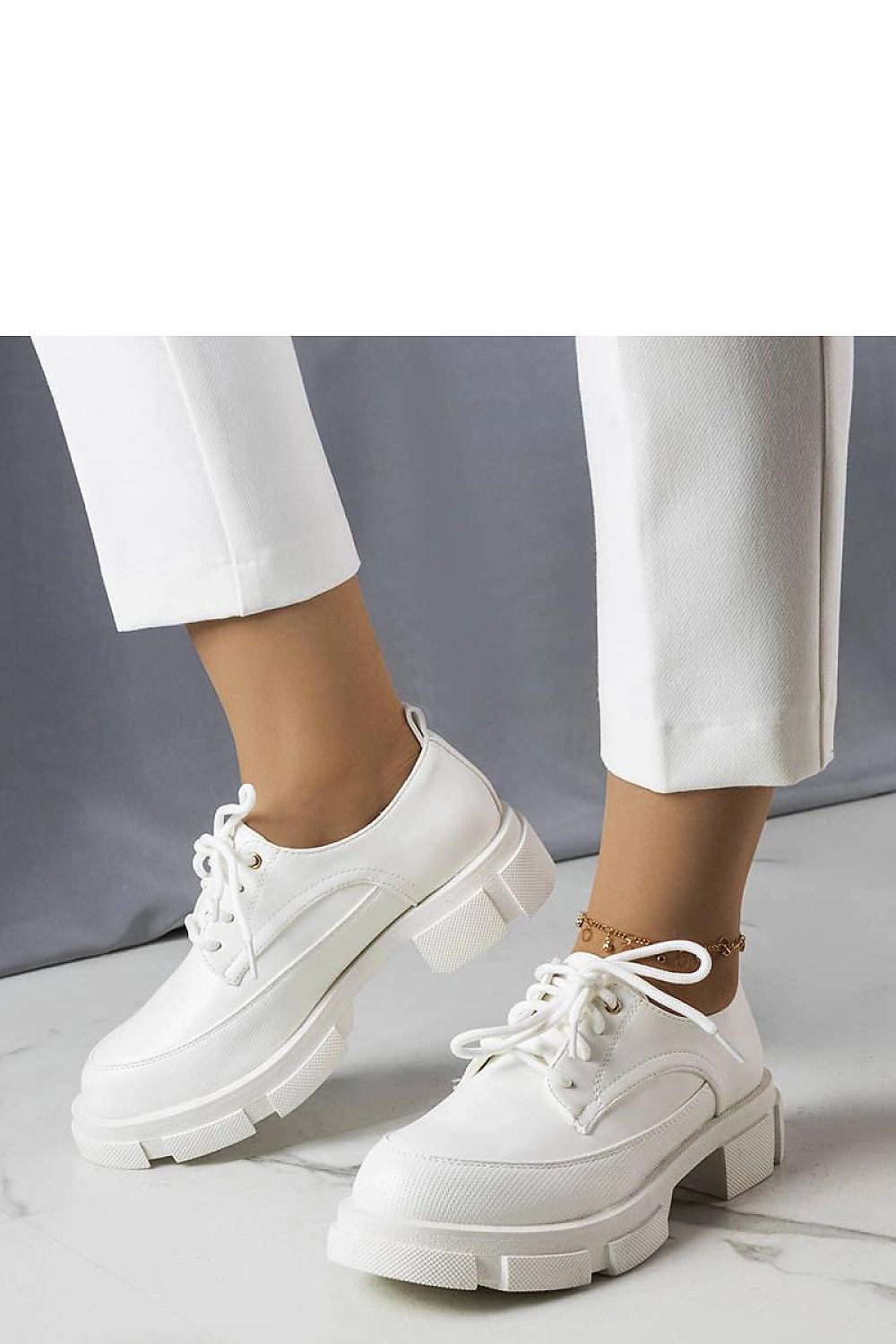  Chaussures Basses model 207089 Solea 