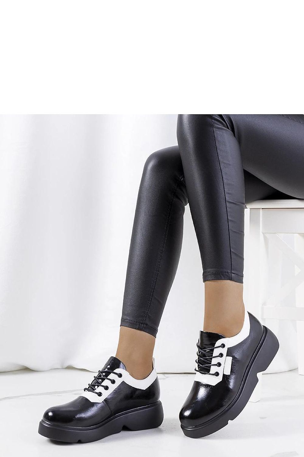  Chaussures Basses model 207095 Solea 