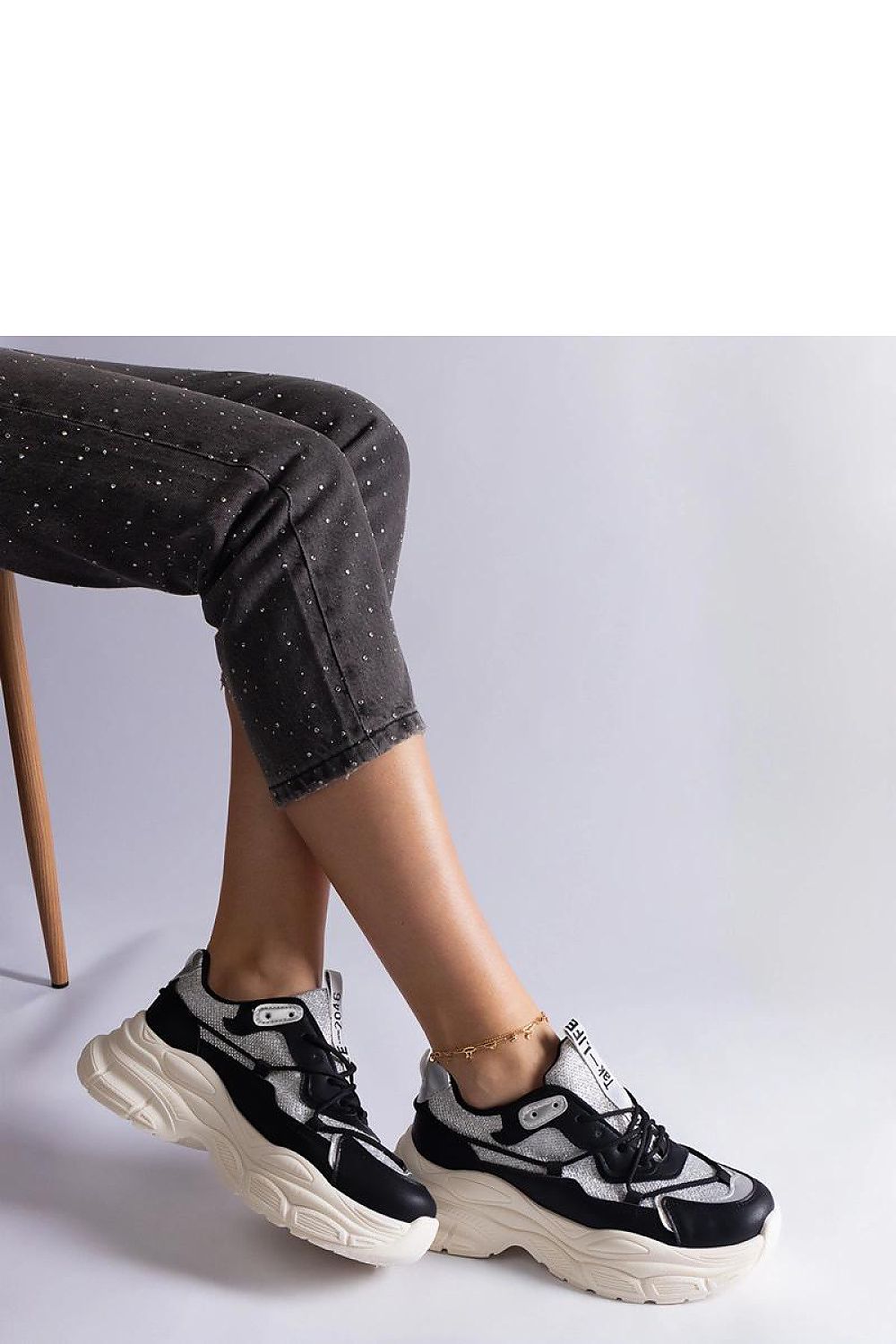  Chaussures de sport model 207150 Solea 