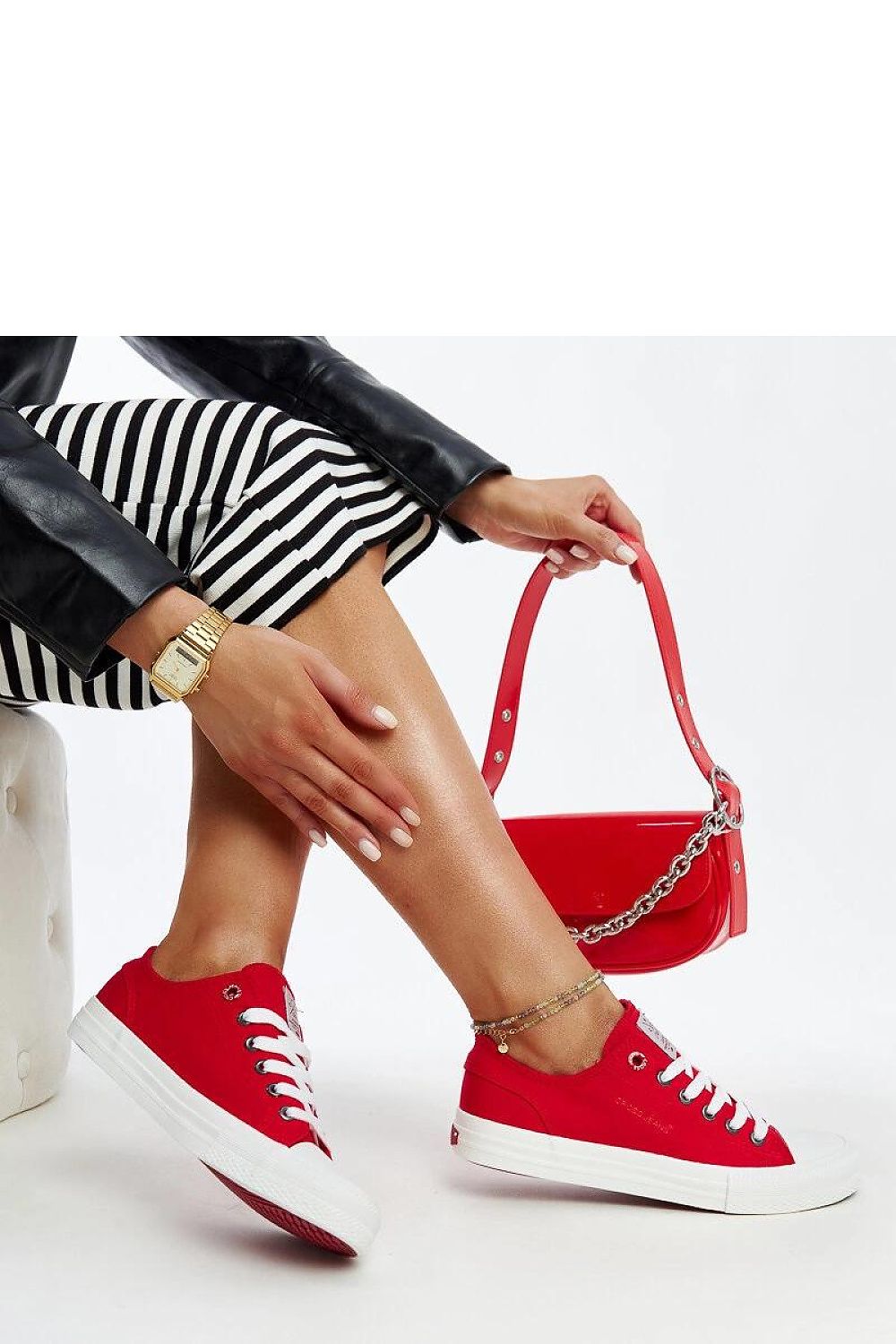  Baskets model 207359 Solea 