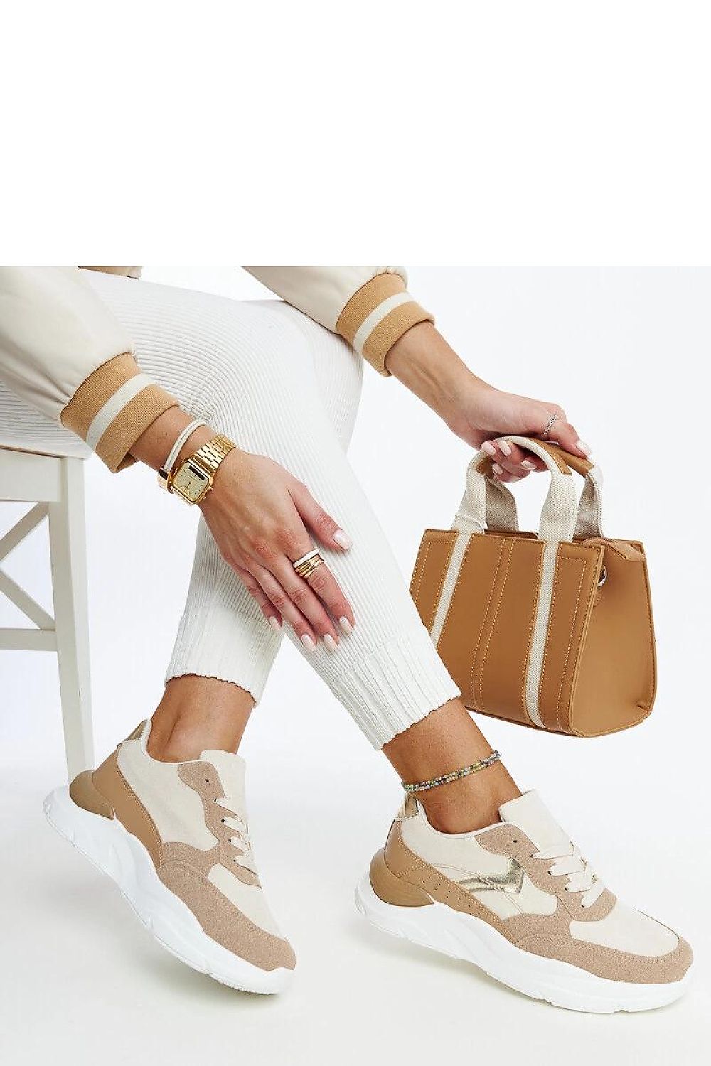  Baskets à plateforme model 207427 Solea 