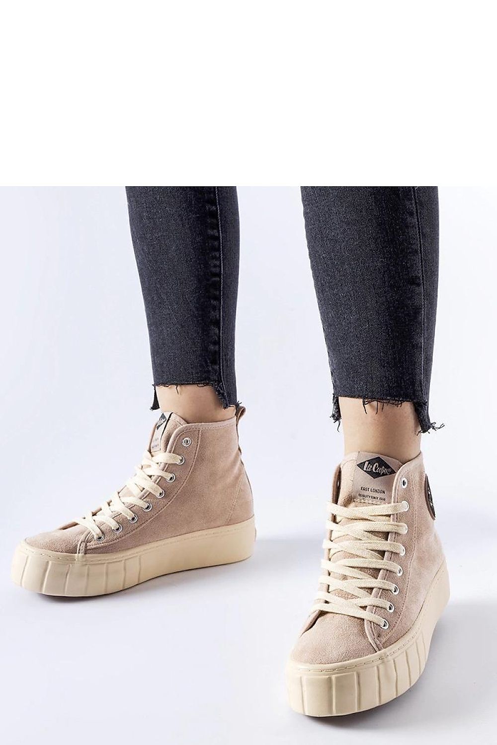  Baskets model 207650 Solea 