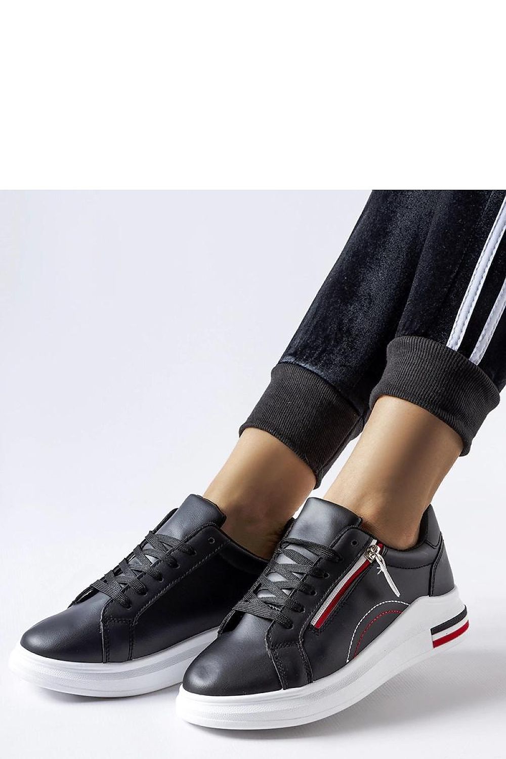  Chaussures de sport model 207687 Solea 