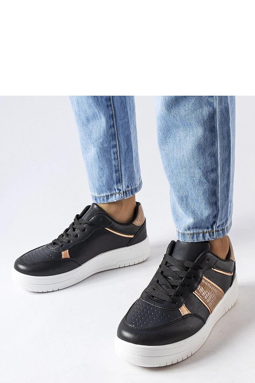  Chaussures de sport model 207745 Solea 