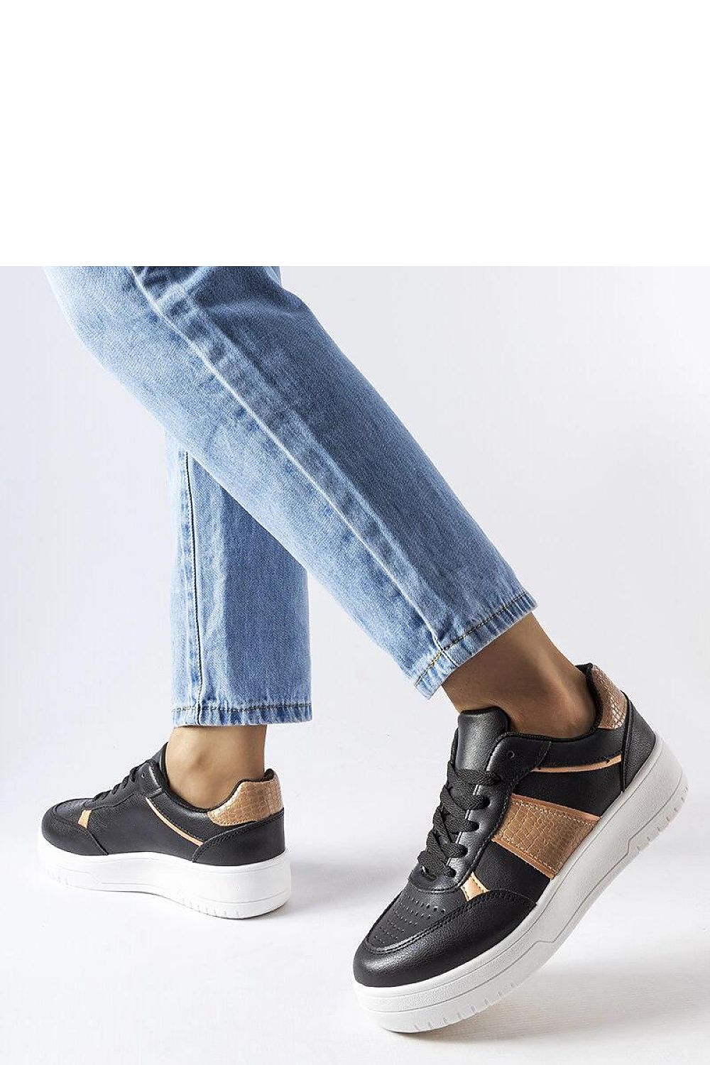  Chaussures de sport model 207745 Solea 
