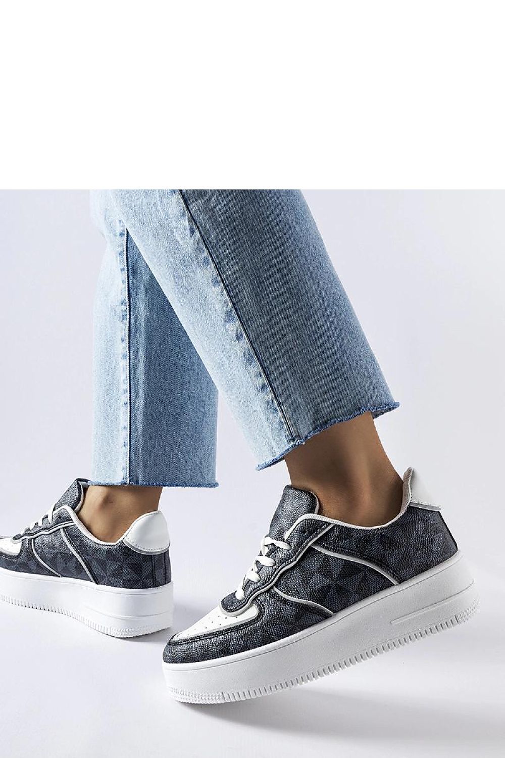  Chaussures de sport model 207751 Solea 
