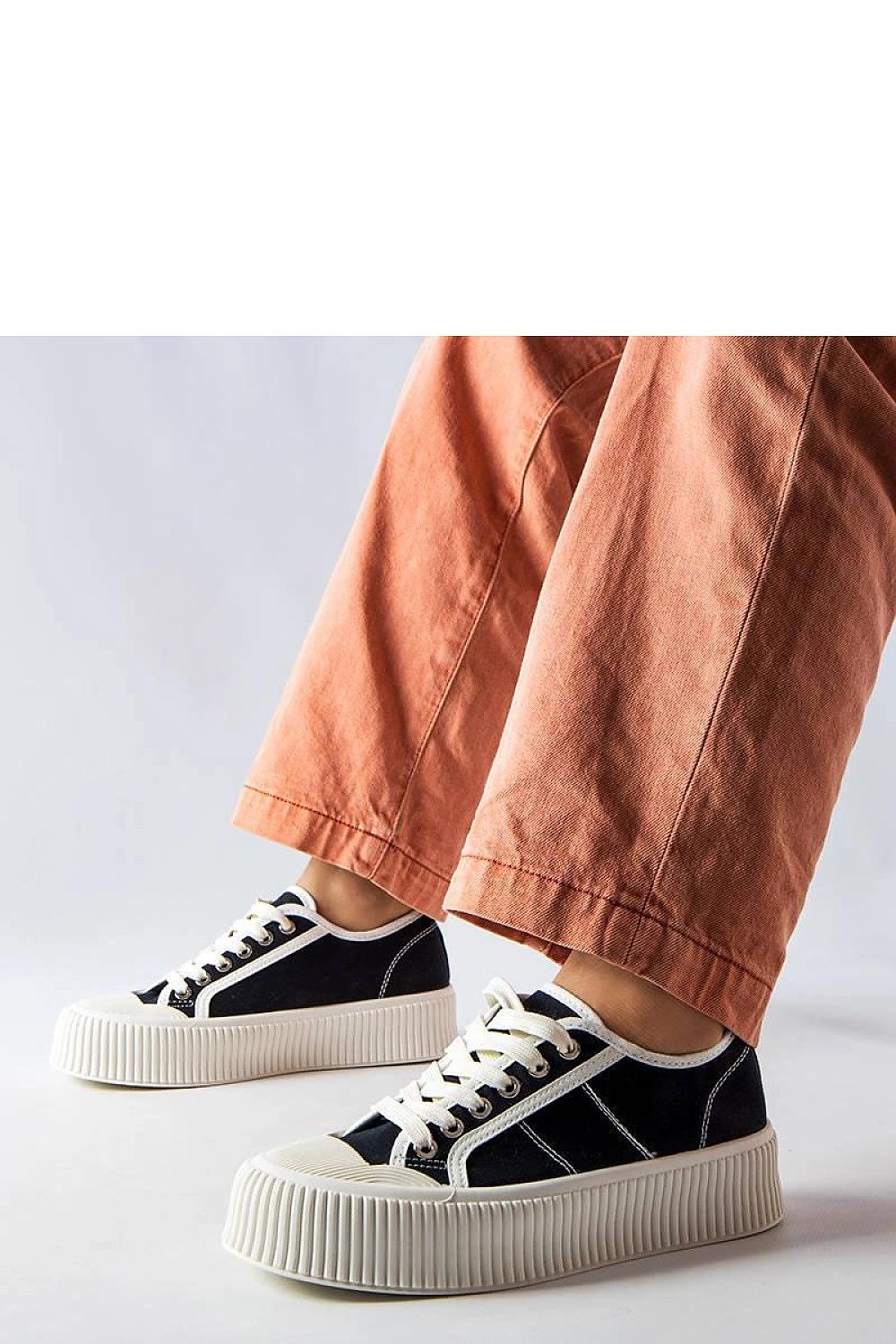  Baskets à plateforme model 207841 Solea 