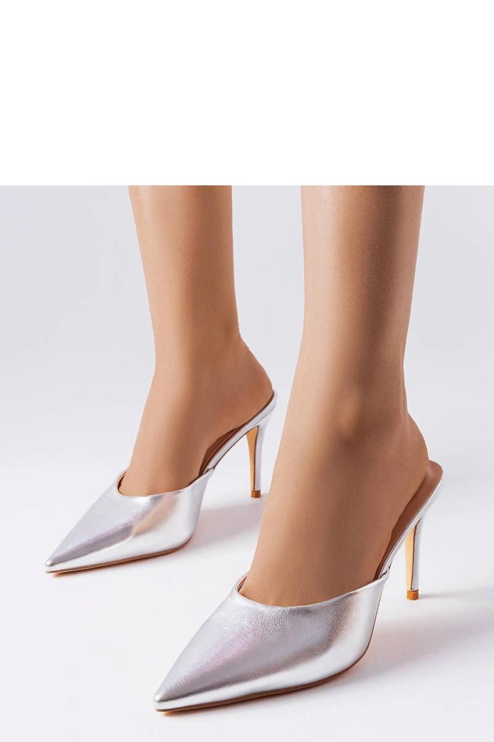  Des mules à talons model 207899 Solea 