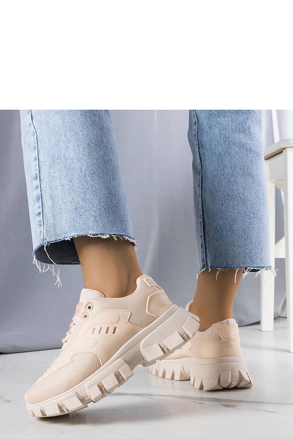 Chaussures de sport model 208002 Solea 