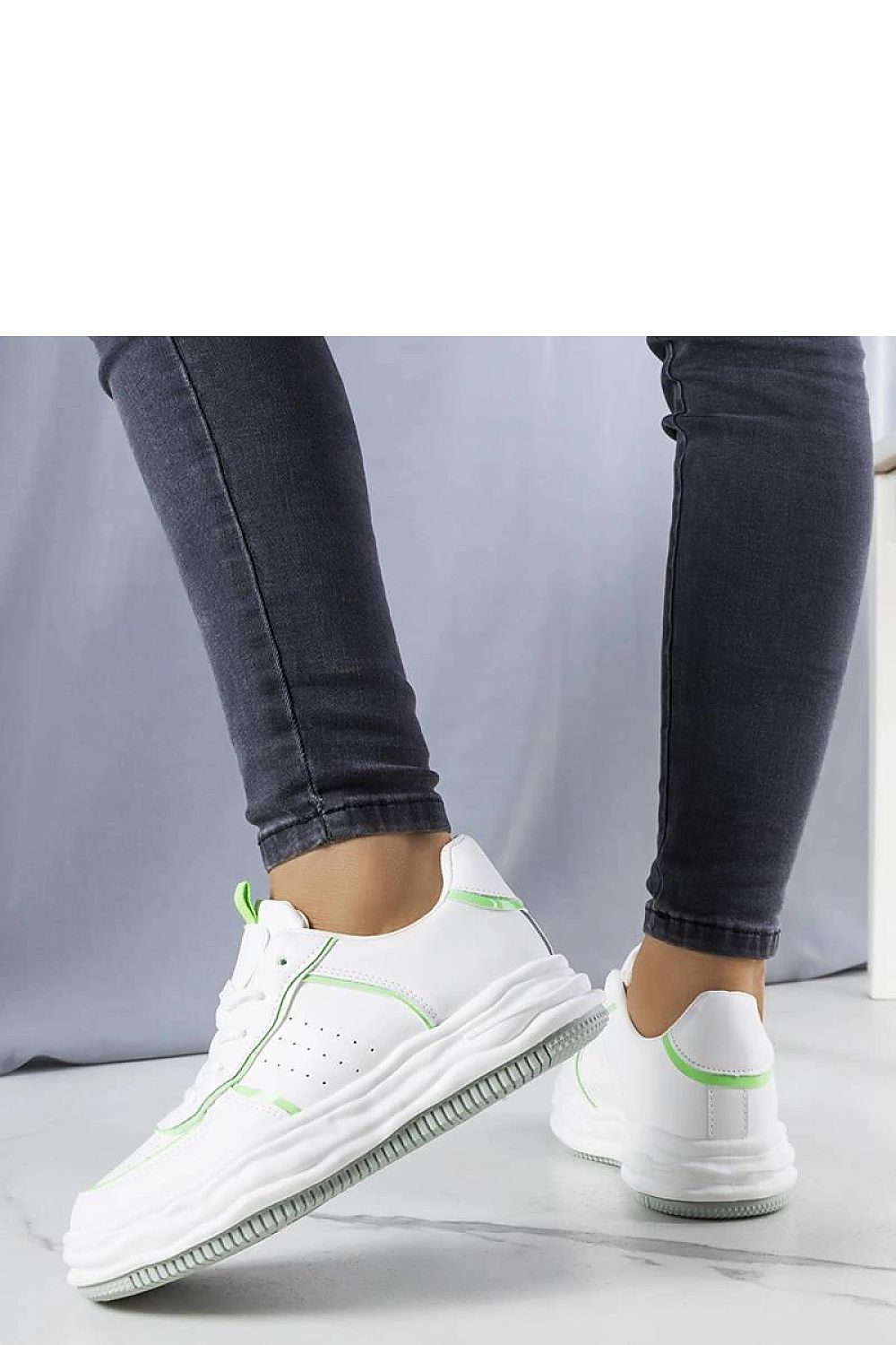  Chaussures de sport model 208020 Solea 