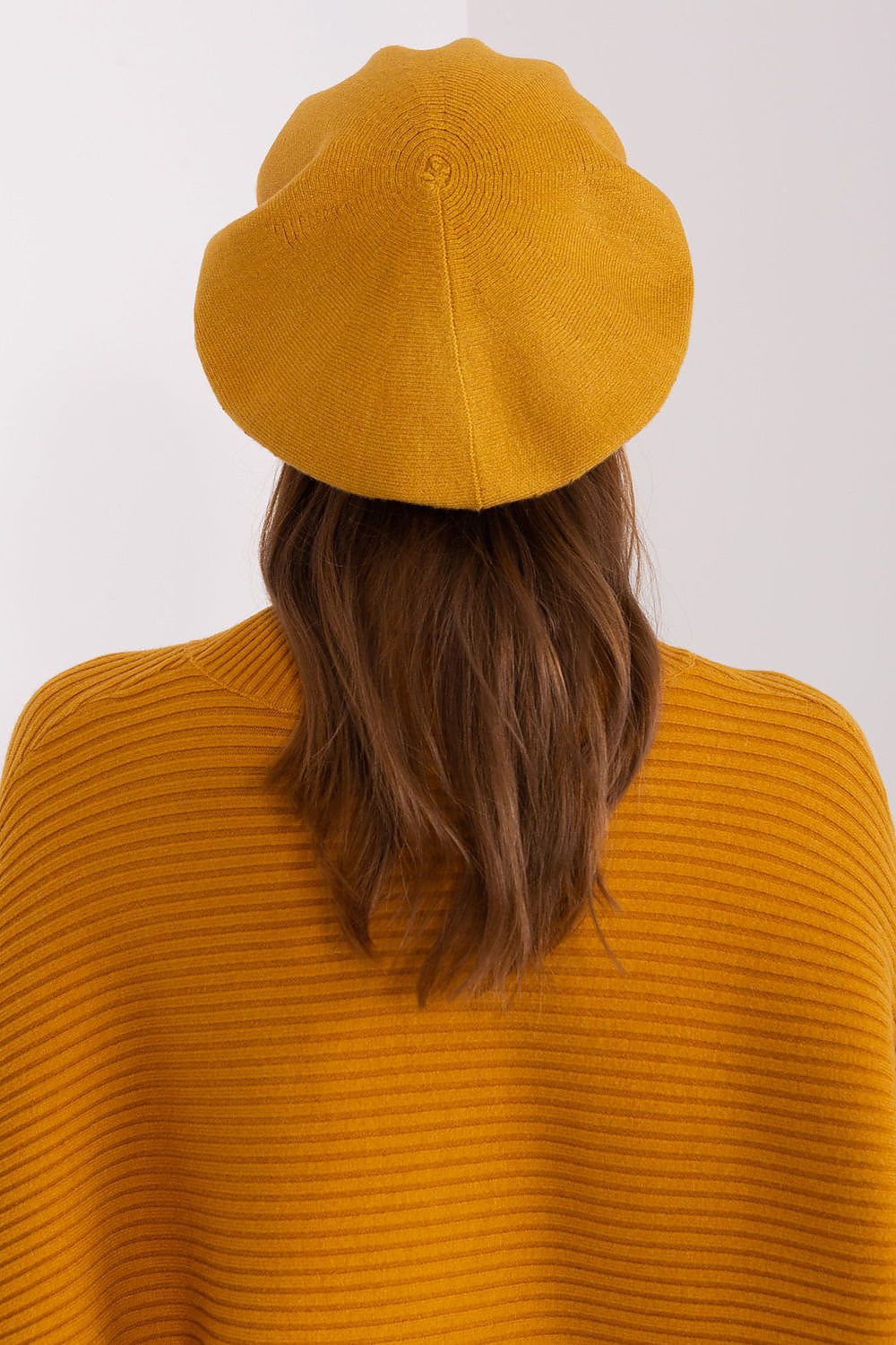  Béret  model 208247 AT 