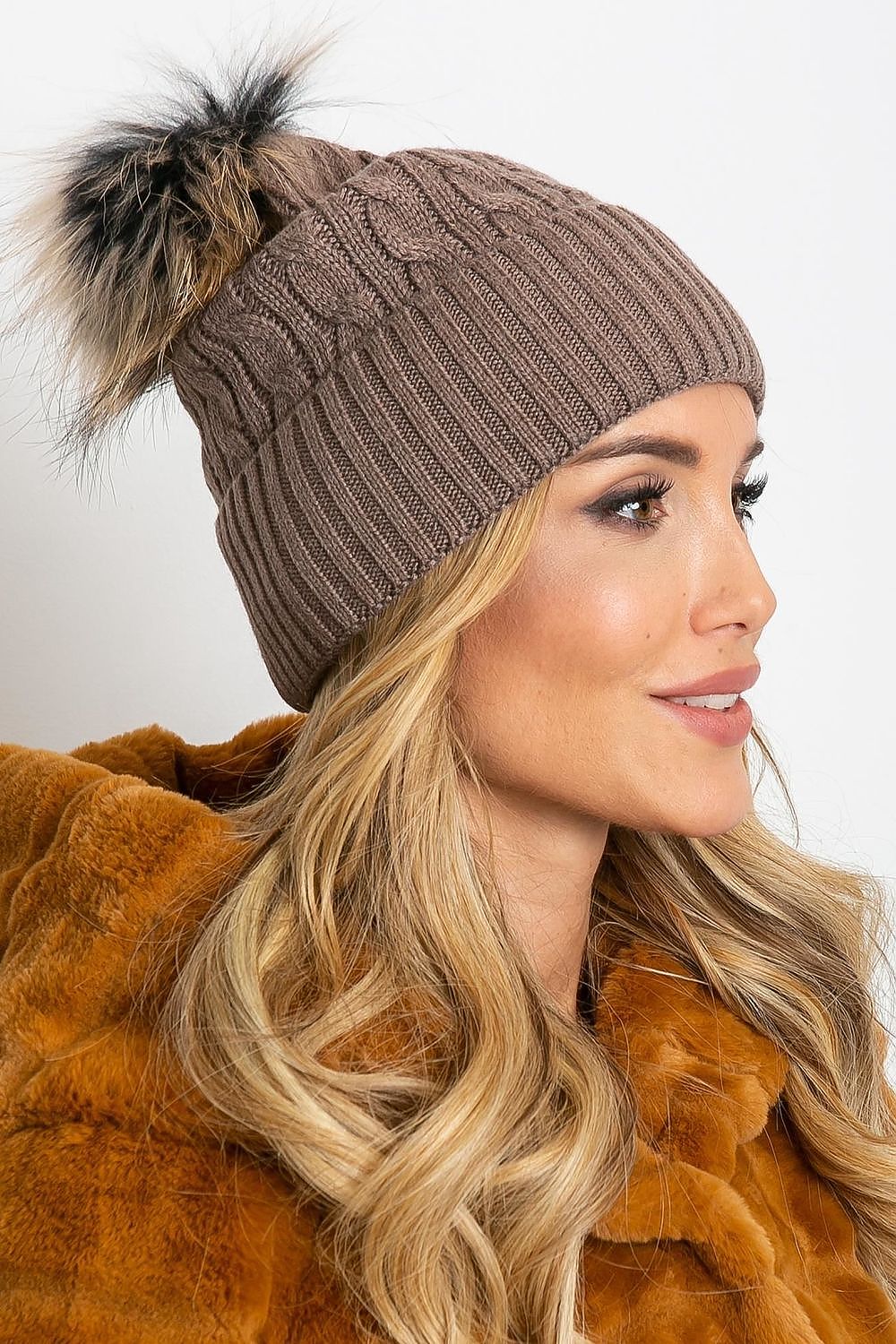  Bonnet model 208258 AT 