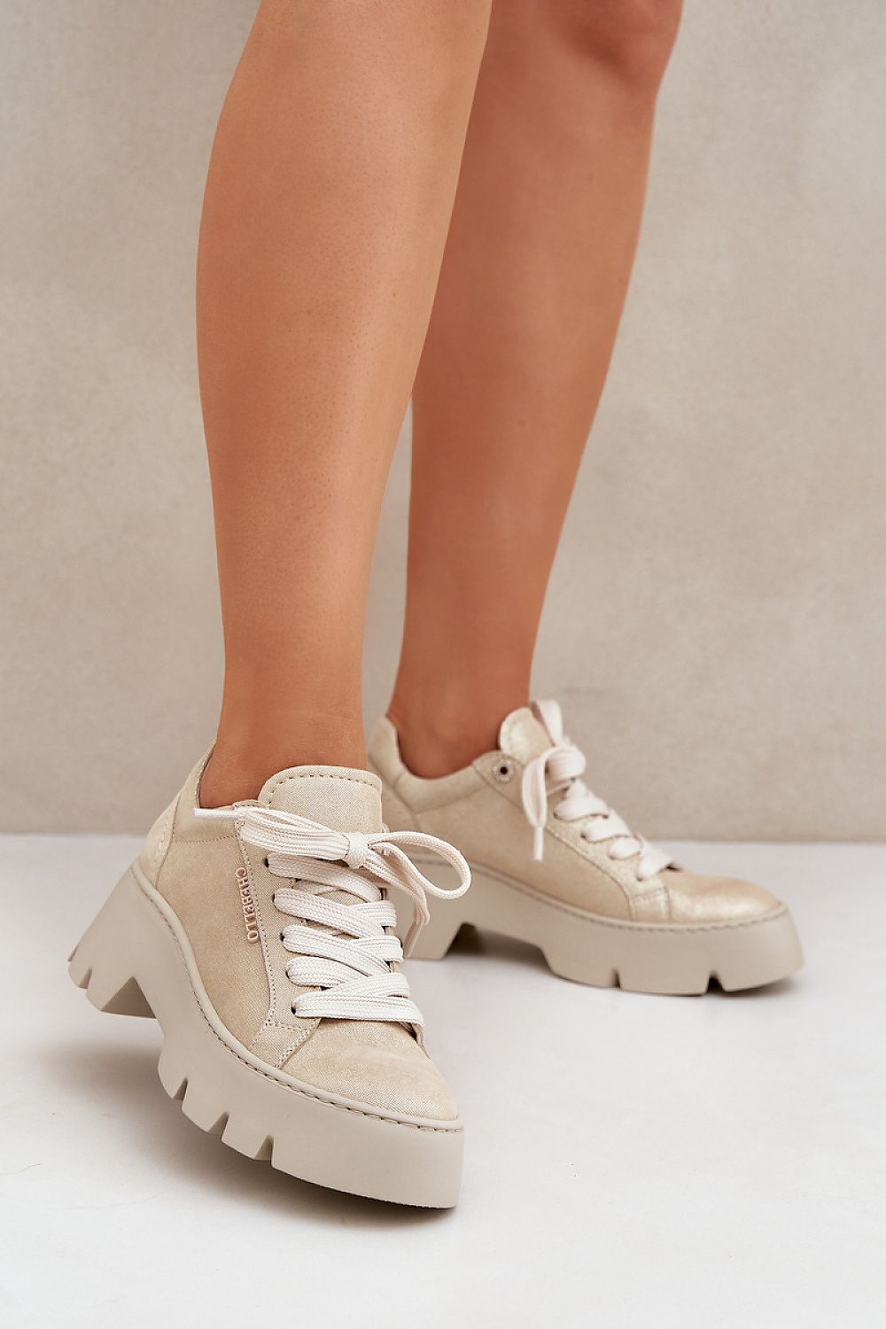  Baskets à plateforme model 208346 Step in style 