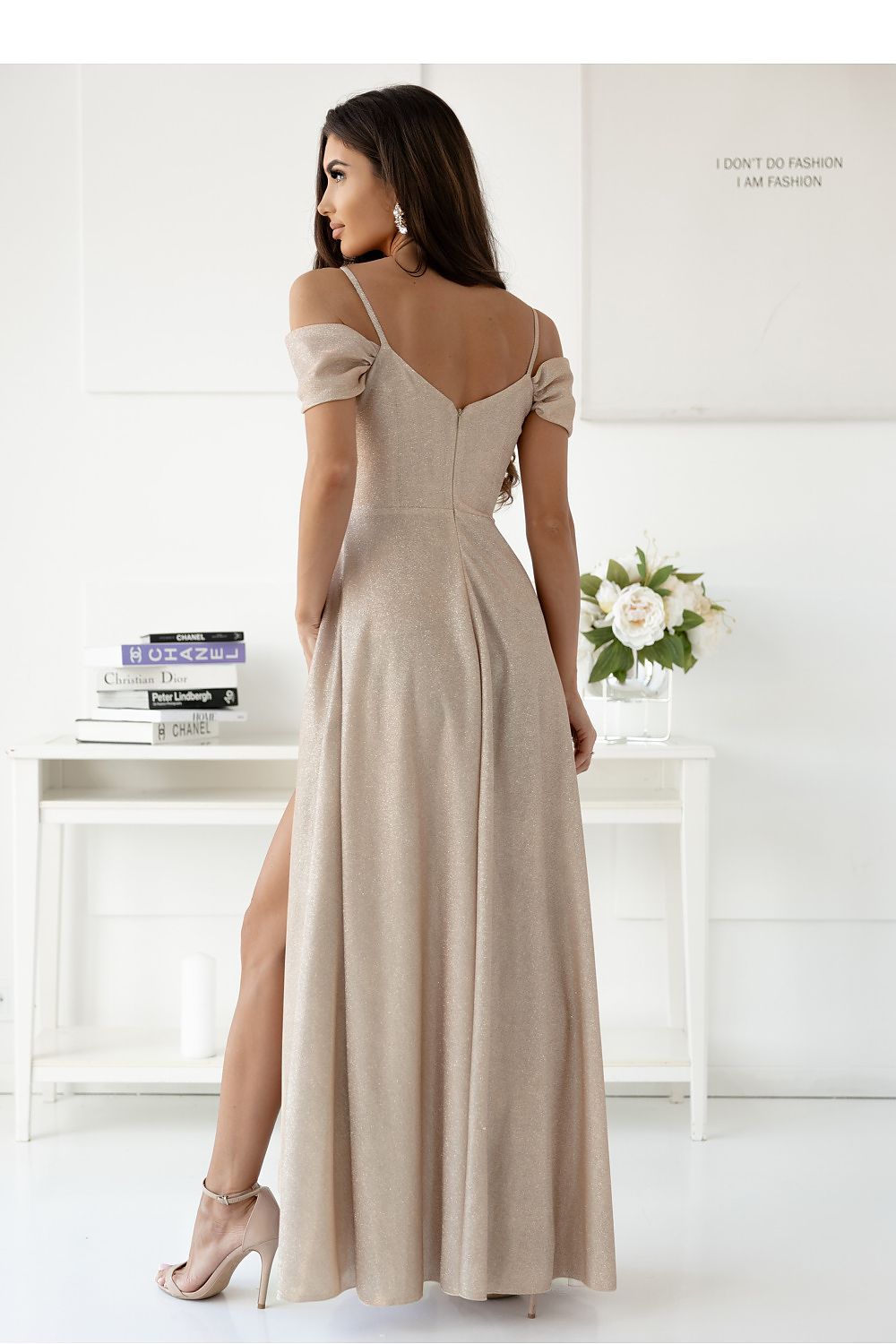  Robe longue model 208854 With You 