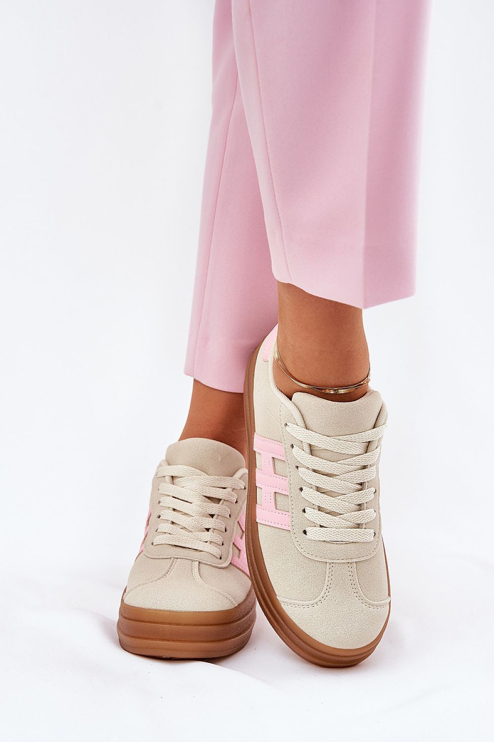 Chaussures de sport model 209801 Step in style 
