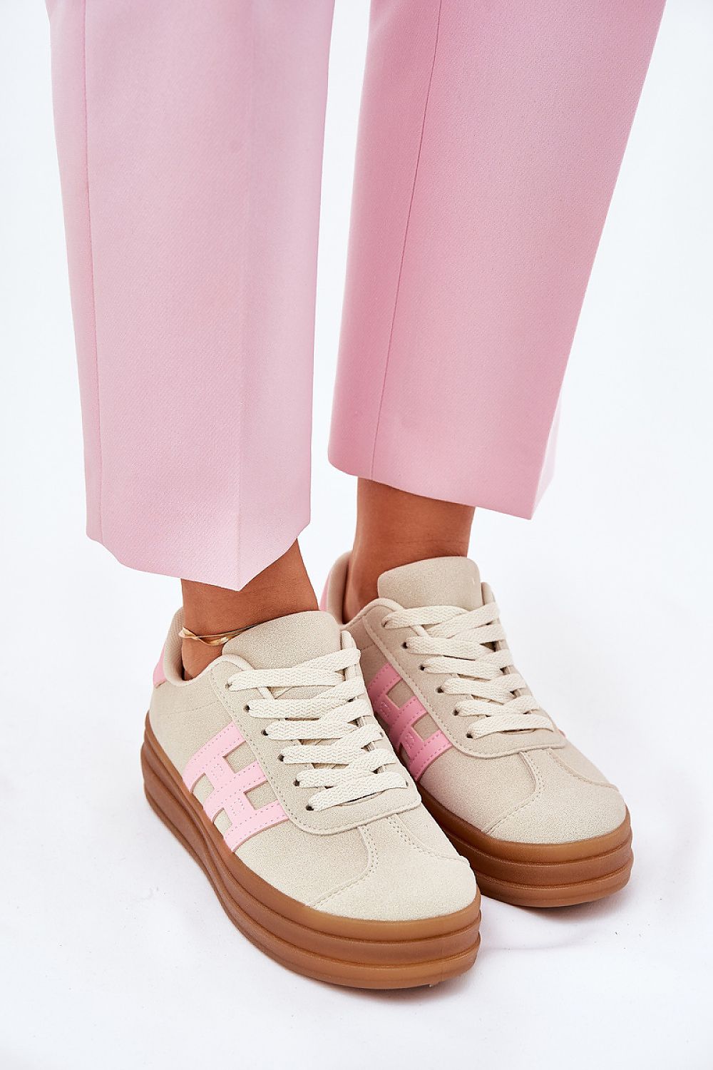  Chaussures de sport model 209801 Step in style 