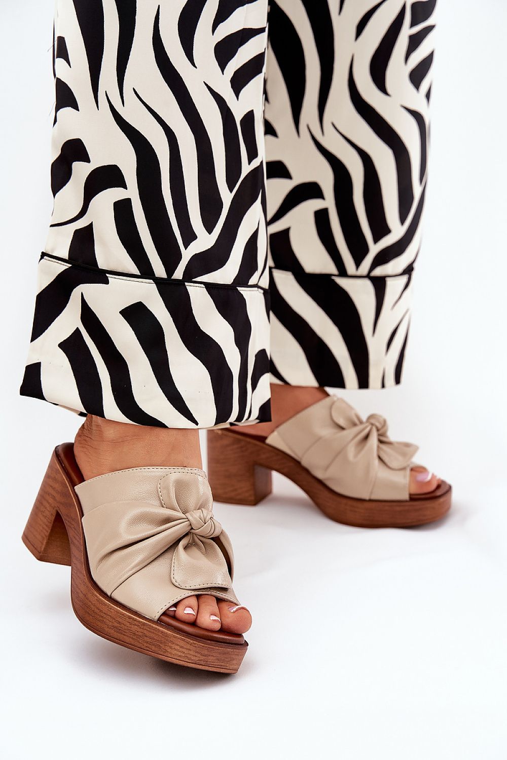  Des mules à talons model 209935 Step in style 