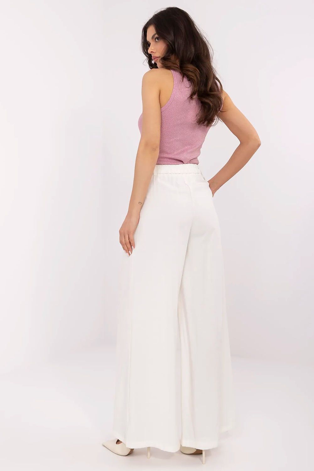  Pantalon femme model 210868 NM 